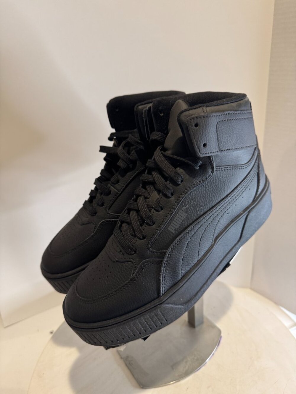PUMA KARMEN REBELLE MID Women's size 8.5 Brand New